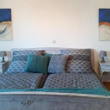 Haus Hirt-nettetal * Неттеталь